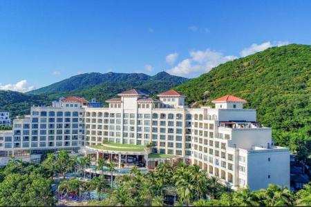 Отель Ocean View Resort Yalong Bay в Бухта Ялонг - Китай