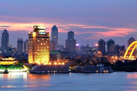 Holiday Inn Riverside