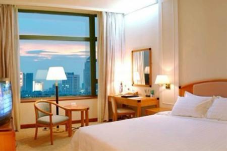 Holiday Inn Riverside