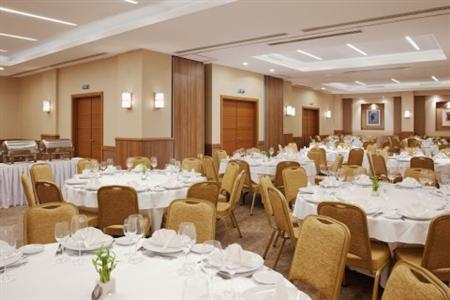 Отель Holiday Inn Sisli в Шишли - Турция