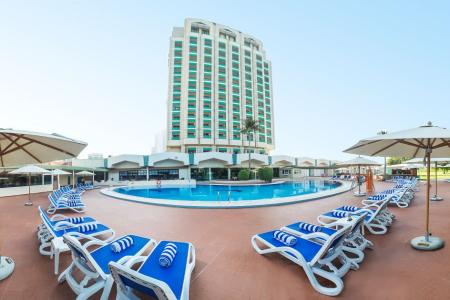 Отель Holiday International Sharjah в Шарджа - ОАЭ