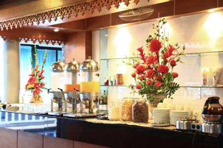 Отель Honey Resort в пляж Ката - Таиланд