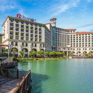 отель Ramada By Wyndham Huizhou South
