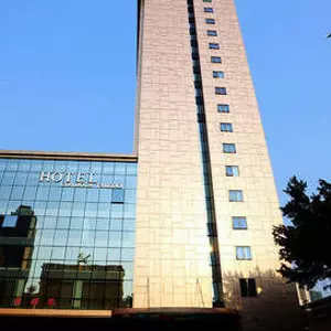 отель Gondola T G C Hotel