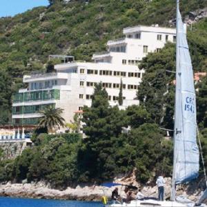 отель Hotel More