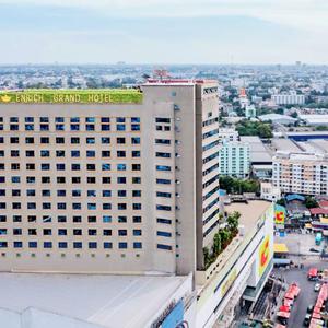 отель Enrich Grand Hotel
