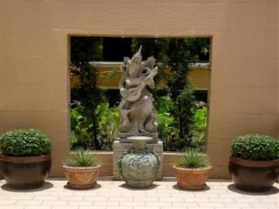 Отель Abloom Exclusive Serviced Apartments в Бангкок - Таиланд