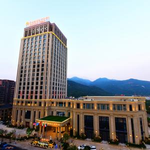 отель Ramada Plaza by Wyndham Wenzhou