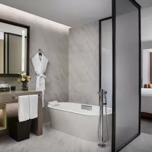 отель InterContinental Hotels FOSHAN DONGPING by IHG