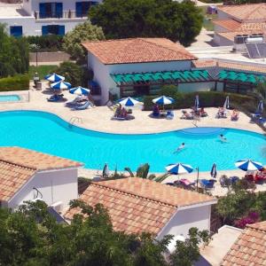 отель Hylatio Tourist Village