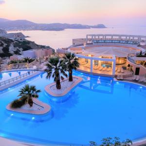 отель CHC Athina Palace Resort & Spa