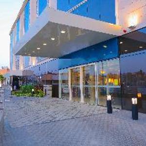 отель Cheerful Al Waha Unayzah Hotel