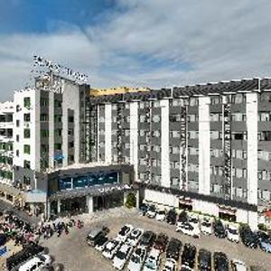 отель MEHOOD LESTIE Hotel (Guangzhou South Railway Station Panyu Changlong Branch)