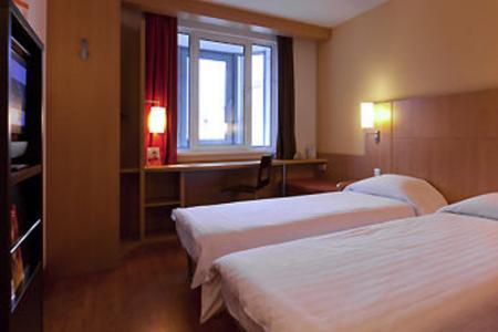 Отель Ibis Hotel Saint-Petersburg в Санкт-Петербург - Россия