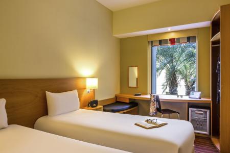 Отель ibis Mall Avenue Dubai в Аль Барша - ОАЭ