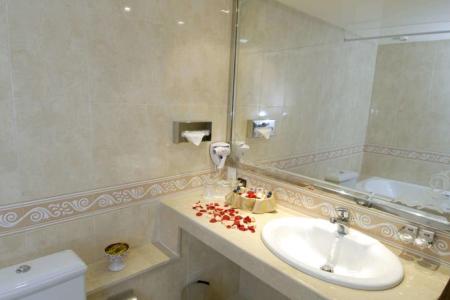 Отель Idou Anfa в Касабланка - Марокко