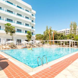 отель Iliada Beach Hotel