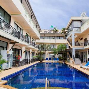 отель In On The Beach Hotel