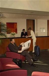 Отель InterCityHotel Hamburg Hauptbahnhof в Гамбург - Германия