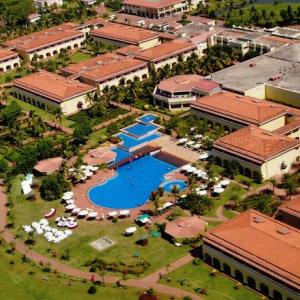 отель The Lalit Golf & Spa Resort Goa