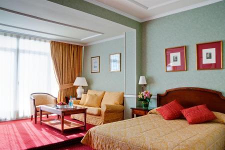 Intur Palacio San Martin