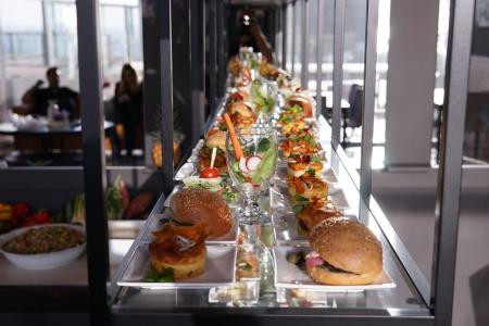 Island Luxurious Suites Hotel