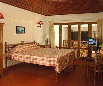 Отель Isola Di Cocco Ayurvedic Heritage Beach Resort в Керала - Индия