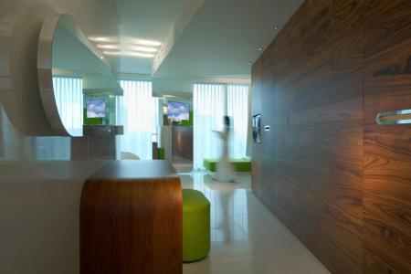 Отель I-Suite в Римини - Италия