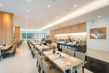 Отель Hotel J Pattaya в Паттайя Север - Таиланд