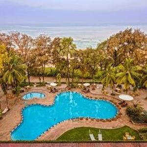 отель The Resort Mumbai