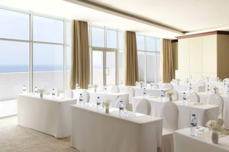 Отель Radisson Blu Resort, Fujairah в Фуджейра - ОАЭ