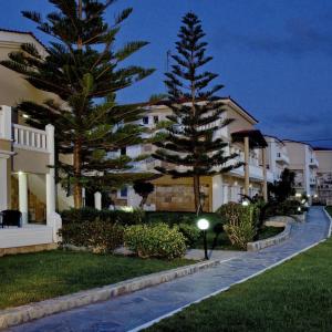 отель Jo An Beach Hotel