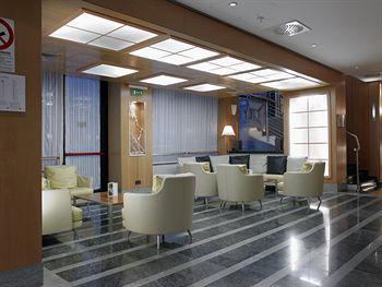 Отель NH Milano Machiavelli в Милан - Италия