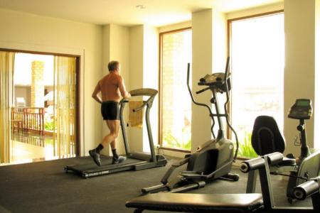 Отель Jomtien Thani в пляж Джомтьен - Таиланд