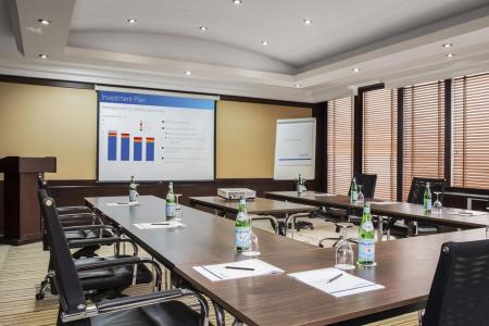 Отель Jumeirah Rotana в Джумейра - ОАЭ