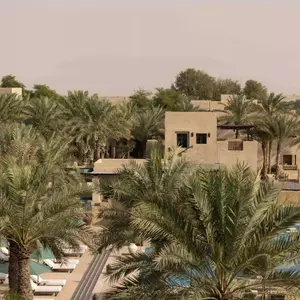 отель Bab Al Shams Desert Resort & Spa