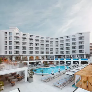 отель Lalila Blue Suites