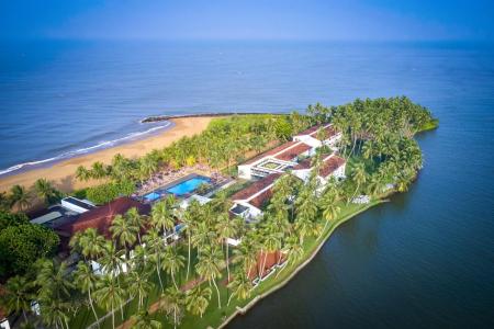 Отель Avani Kalutara Resort в Калутара - Шри-Ланка