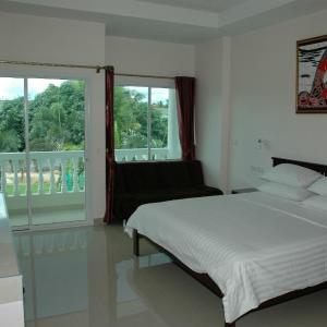 отель East Shore Pattaya Resort