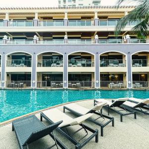 отель Karon Sea Sands Resort