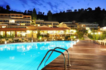 Kassandra Bay Resort