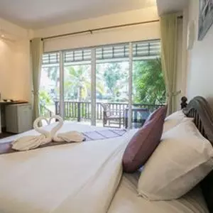 отель Nisasiri Boutique Resort