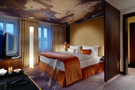 Kempinski Hotel Vier Jahreszeiten