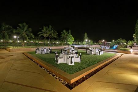 Отель Kenilworth Beach Resort & Spa в Уторда - Индия