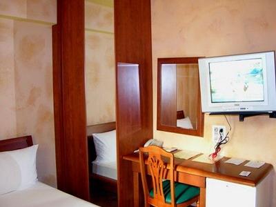 Отель Kerber в Подгорица - Черногория