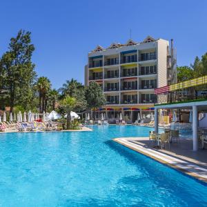 отель Voxx Resort