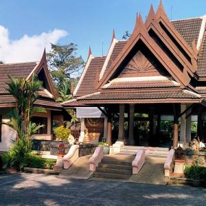 отель Khao Lak Palm Beach Resort