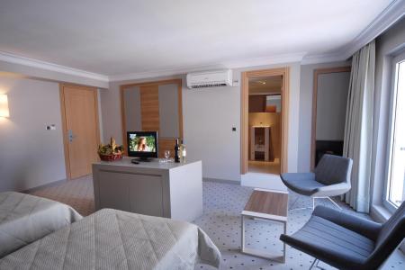 Отель Klas Hotel в Лалели - Турция