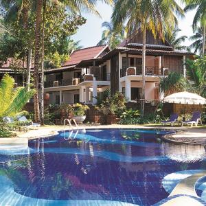 отель Koh Chang Cliff Beach Resort