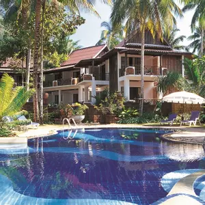 отель Koh Chang Cliff Beach Resort